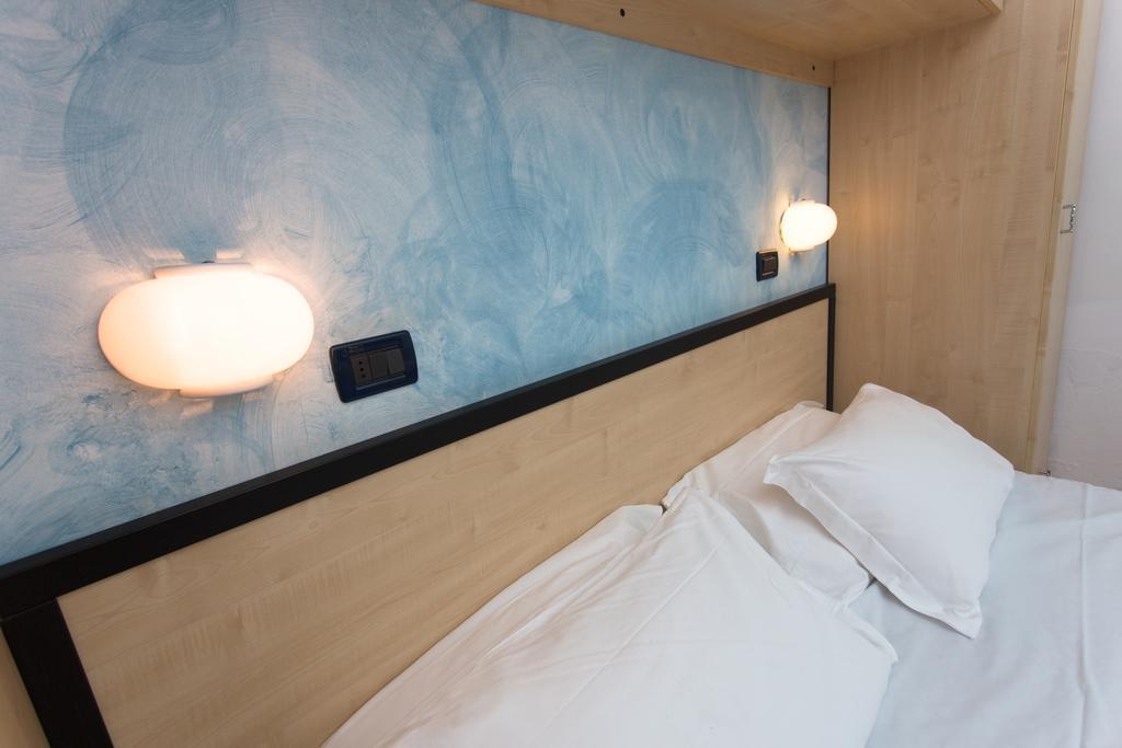 Hotel New Castle Cesenatico Kültér fotó