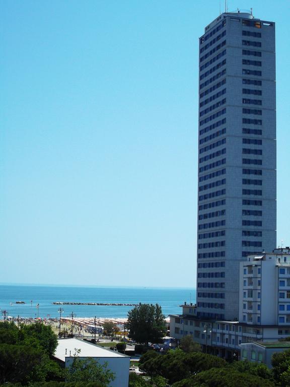 Hotel New Castle Cesenatico Kültér fotó